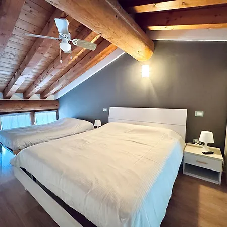 Agriturismo B&B Cascina Reciago Desenzano del Garda Exterior photo